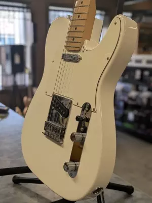 Fender - 014-5212-515 2